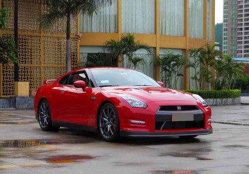 进口日产GT-R战神跑车  天津港现车优惠