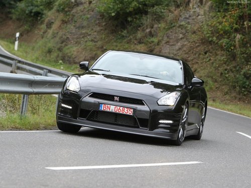 日产GT-R新赛道版 2012上市/售价74万元