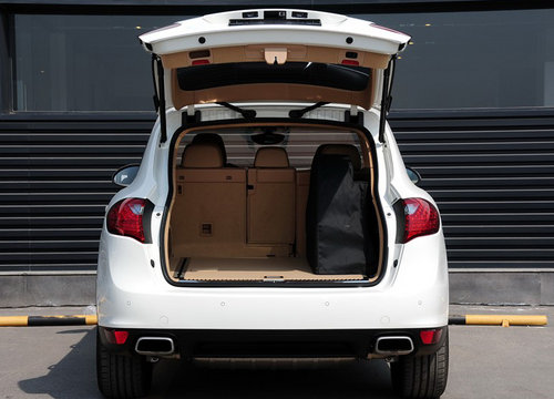 2012款保时捷Turbo白色现车 天津热销中