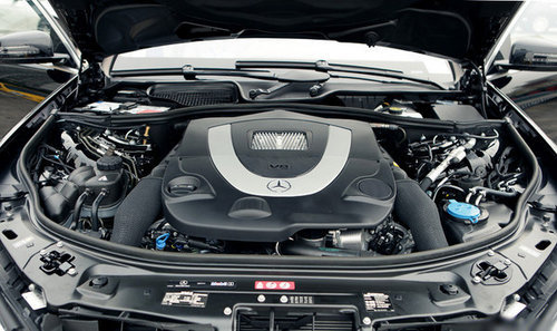 2012款奔驰S级全系  天津港现车优惠8万