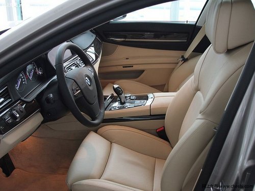 2011款进口宝马730i/740i 天津现车热销