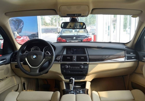 2012款宝马X6红色现车  天津美规版热销