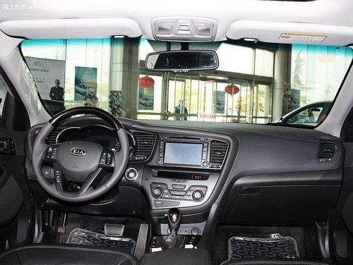 河南广发东风悦达起亚4S店  起亚K5