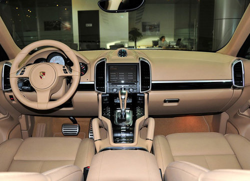 2012款保时捷卡宴美规版  天津年末热销