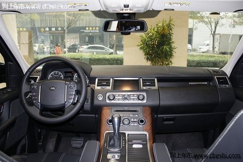 路虎览胜运动版