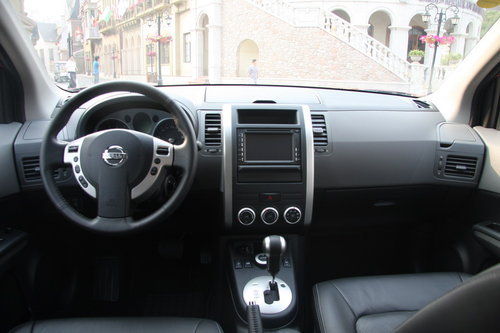 东风日产奇骏优惠1.5万元 仅有少量现车