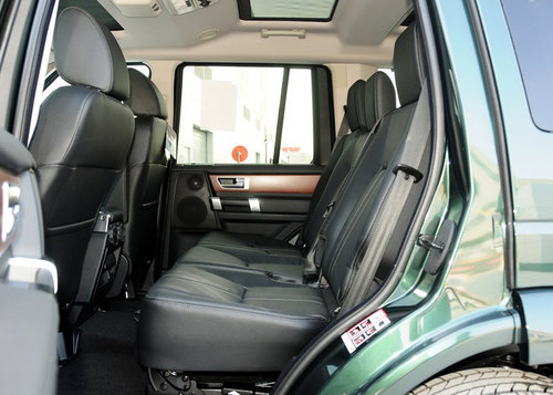 2012款路虎发现四现车优惠 天津配置齐