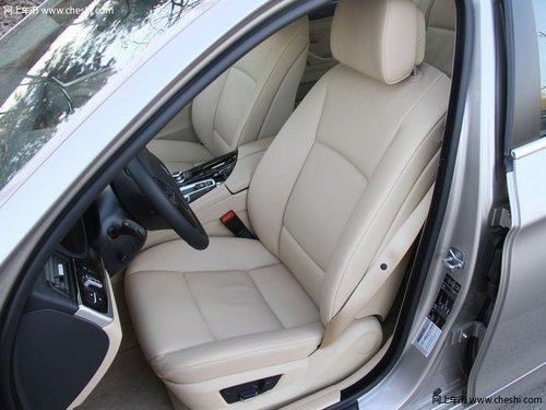 2012款进口宝马530i  天津现车优惠热销