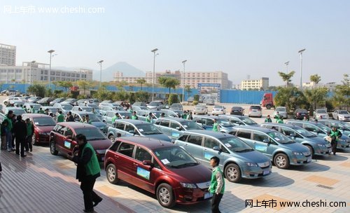 触电新能源 百位市民欢乐体验e6先行者