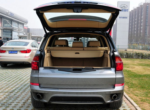 2012款宝马X5美规版  天津新年现车促销