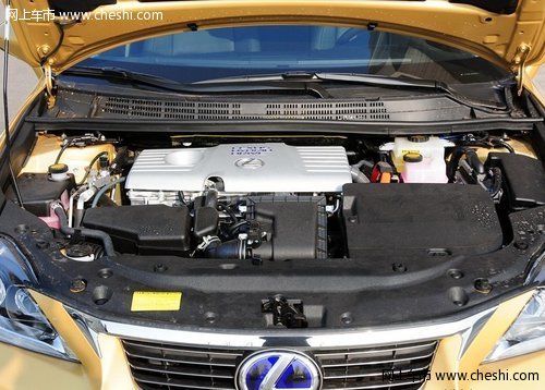 雷克萨斯CT200h 发动机特写