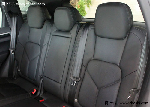 2012款保时捷卡宴美规版