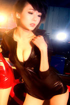 超短裙大妞乳拼“度娘” 纸醉金迷勾引