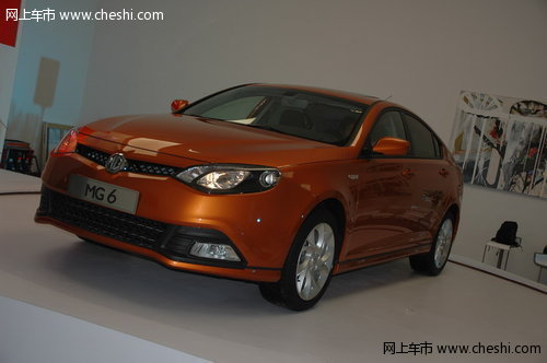 河南瑞爵4S店 MG6白色精英版