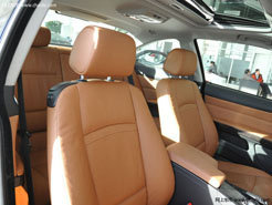 宝马汽车宜昌宝泽4S店