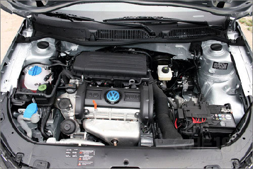 银川购上海大众朗逸优惠3000元 送精品