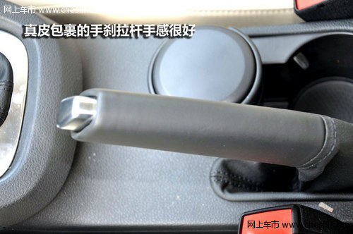 全新外观/非独立悬挂 新速腾到店实拍