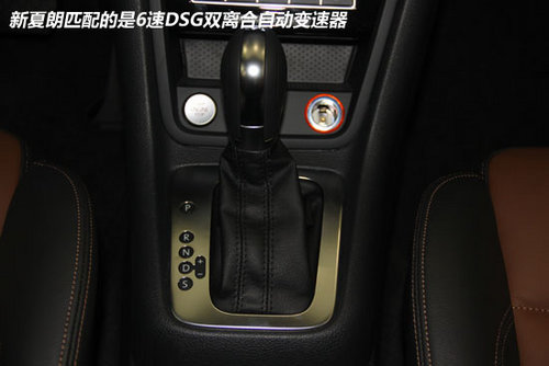 高端商务MPV 实拍新夏朗2.0TSI豪华型