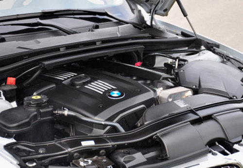 云南宝悦汽车贸易有限公司BMW 3系