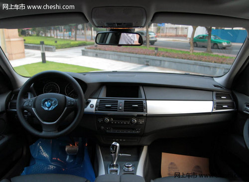 2012款宝马X5美规版  天津现车76万起售