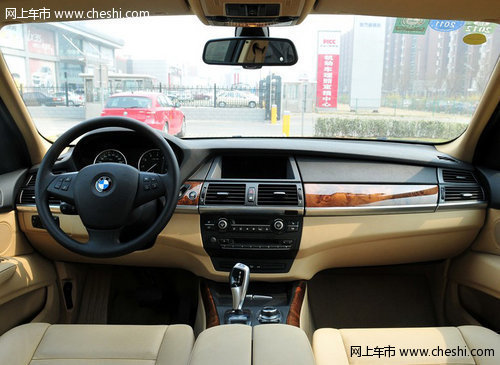 2012款宝马X5美规  天津现车74.8万热卖