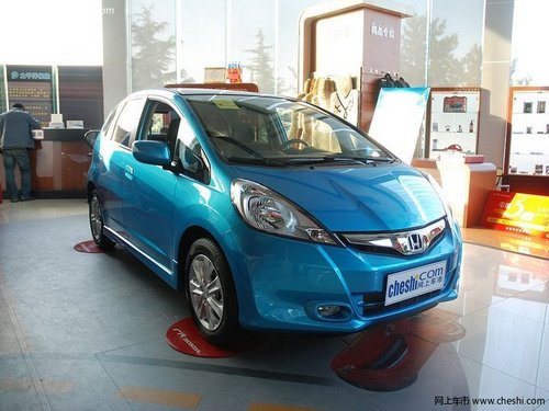 飞度1.5L自动全景天窗版 裸车优惠1.5万