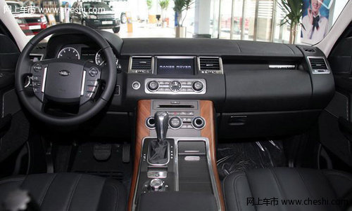 路虎揽胜运动版 天津柴油版现车103.8万