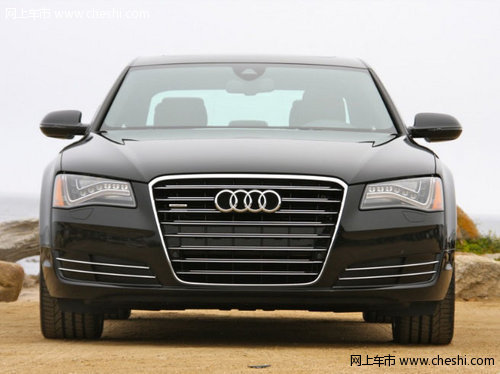 2012款奥迪A8 天津顶配现车售236万热销