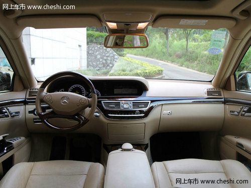 全新奔驰S级系列现车 天津最高优惠30万