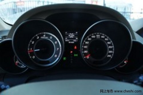 日系高端车 英菲尼迪FX50/讴歌MDX对比试驾