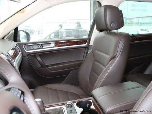 进口2012款大众途锐天津现车 颜色齐全