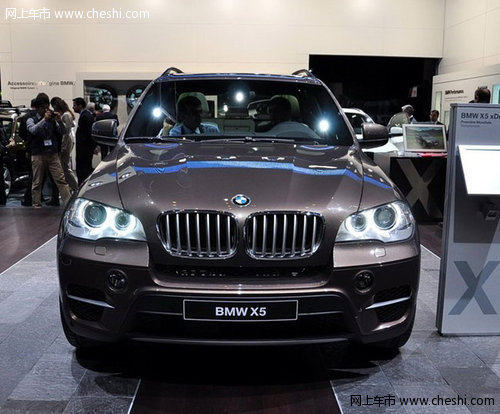 宝马X5美规版  天津中配现车82万颜色全