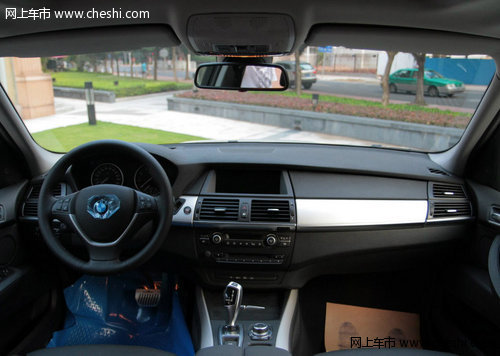 2012款宝马X5颜色齐  天津现车75万热销