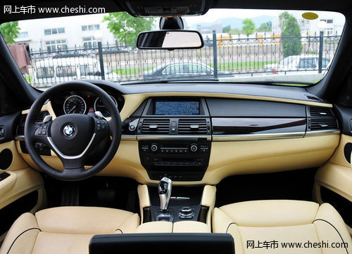 2012款宝马X5/X6 天津现车颜色全让利价