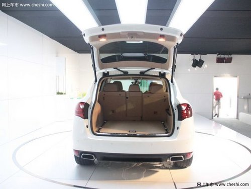 2012款保时捷卡宴美规版  天津现车让利