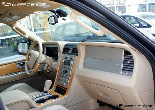 进口林肯领航员  天津港口新车到店热销