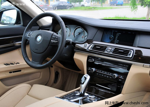 2012款宝马730/740/750 天津现车特优价