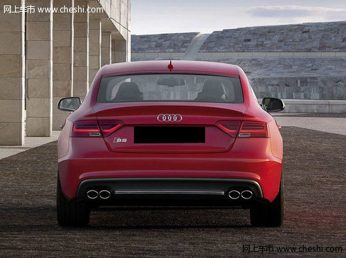 2012款奥迪S5  天津红色现车71.8万热卖
