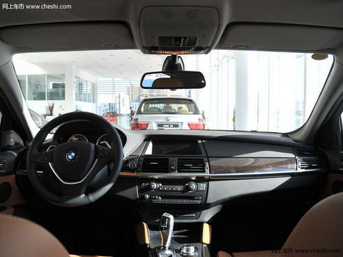 2012款宝马X6美规版  天津港现车93万起