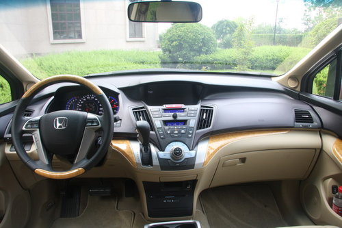 河南天泓广汽本田北环店 奥德赛