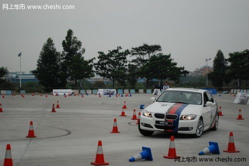 2012年BMW 3行动再启征程 激情登陆东莞