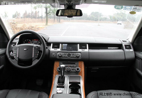 2012款路虎揽胜运动版  天津现车促销中