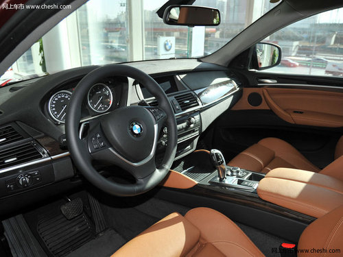 进口宝马X6中规版 天津现车直降3万酬宾