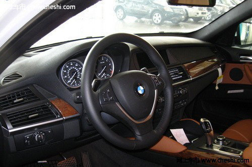 2012款宝马X6美规版 天津现车春季优惠