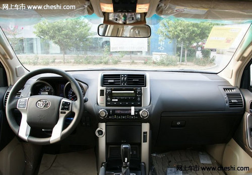 2012款丰田霸道2700+天津现车最新资讯