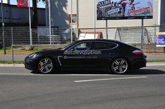 保时捷Panamera增压版谍照 剑指奔驰CLS63