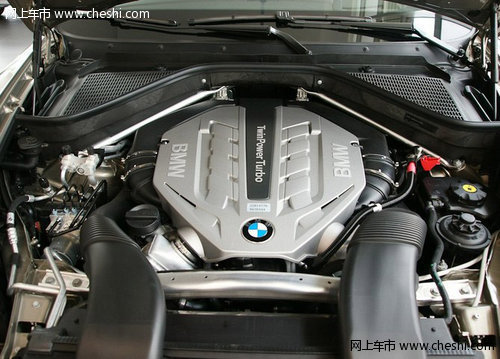 进口宝马X5现车颜色全  天津72万超优惠