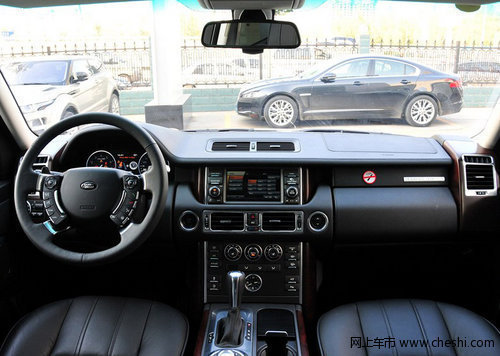 新款路虎揽胜全系现车  天津大幅度优惠