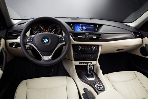 华晨宝马BMW X1正式上市  4缸实现国产