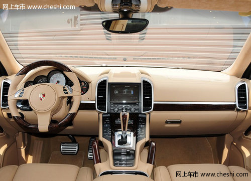 2012款保时捷卡宴 天津白色现车售115万